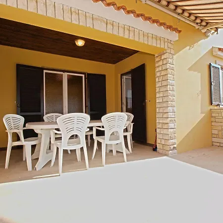 House Marija 1354