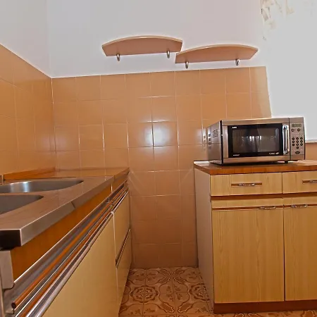 House Marija 1354 度假居 *