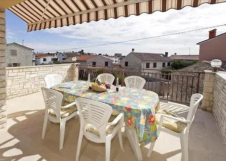 House Marija 1354