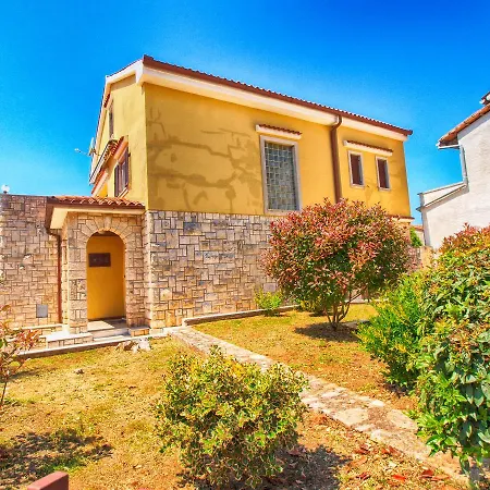 House Marija 1354 * 梅杜林
